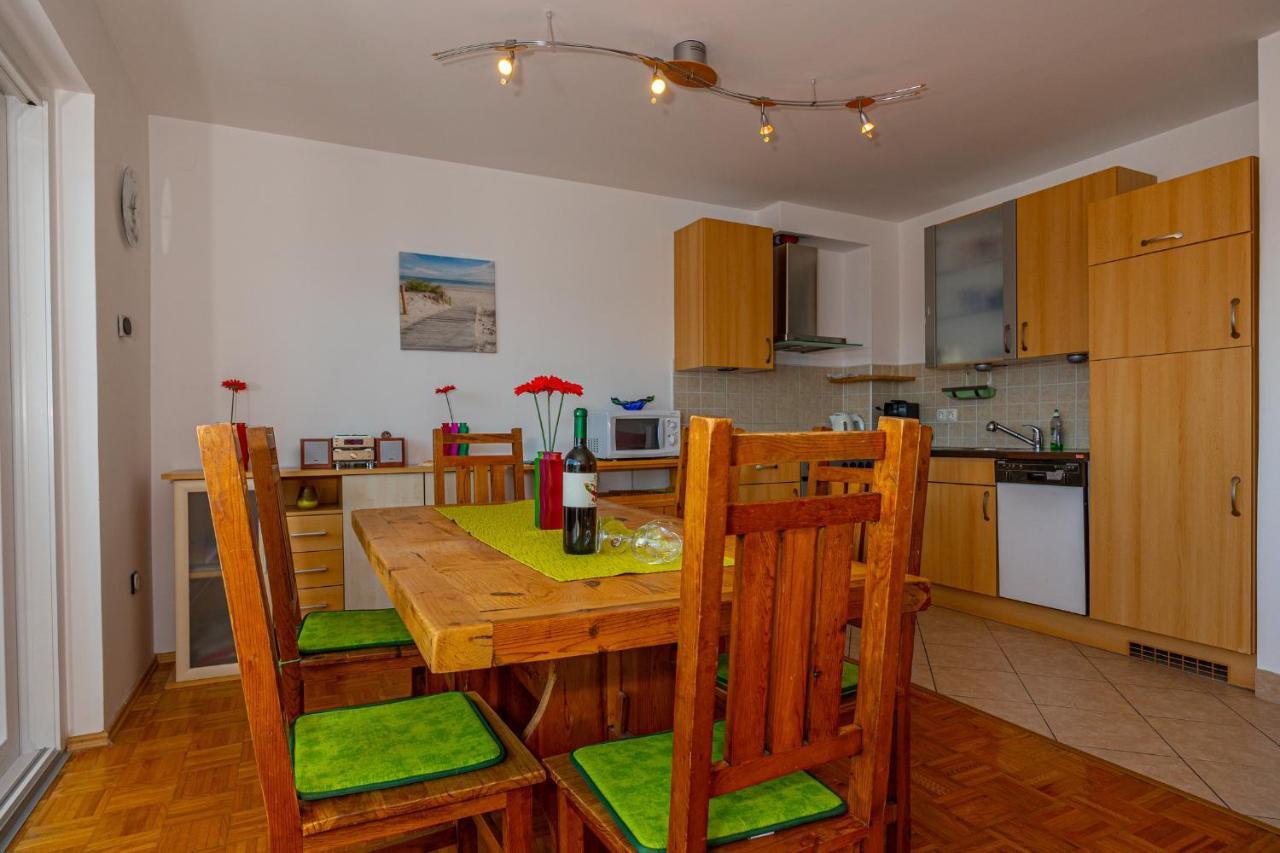 Apartment Svjetlana Dramalj Εξωτερικό φωτογραφία